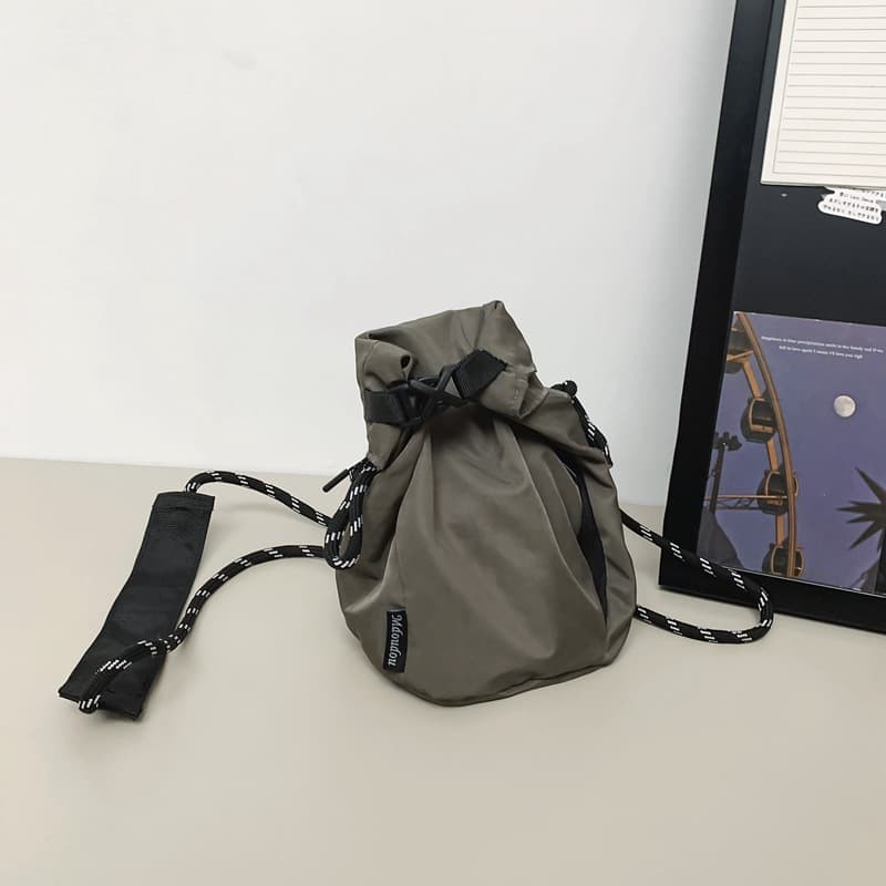 ジムバッグ ナイロン巾着ミニバッグ ショルダー 5色展開 男女兼用