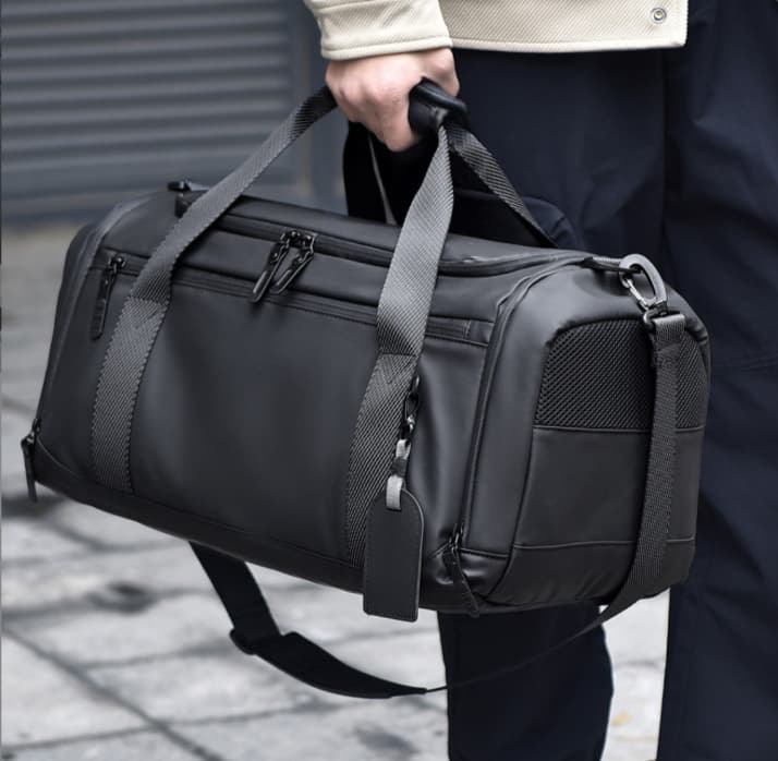 ジムバッグ 防水3Way運動鞄 靴収納付き大容量バッグ