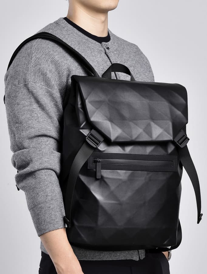 ジムバッグ メンズ防水大容量多機能リュック通勤出張対応