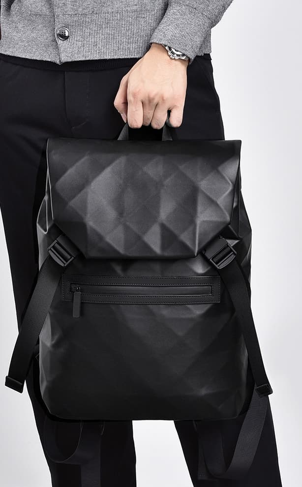 ジムバッグ メンズ防水大容量多機能リュック通勤出張対応