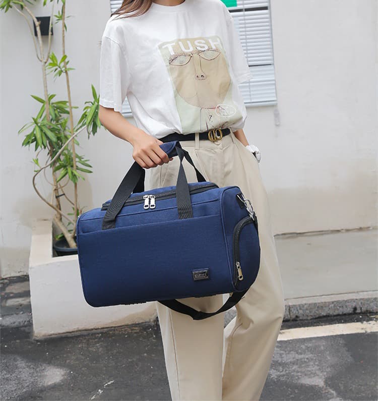 ジムバッグ スポーツ・トレーニング用 多機能 大容量 ボストンバッグ 斜め掛け 肩掛け