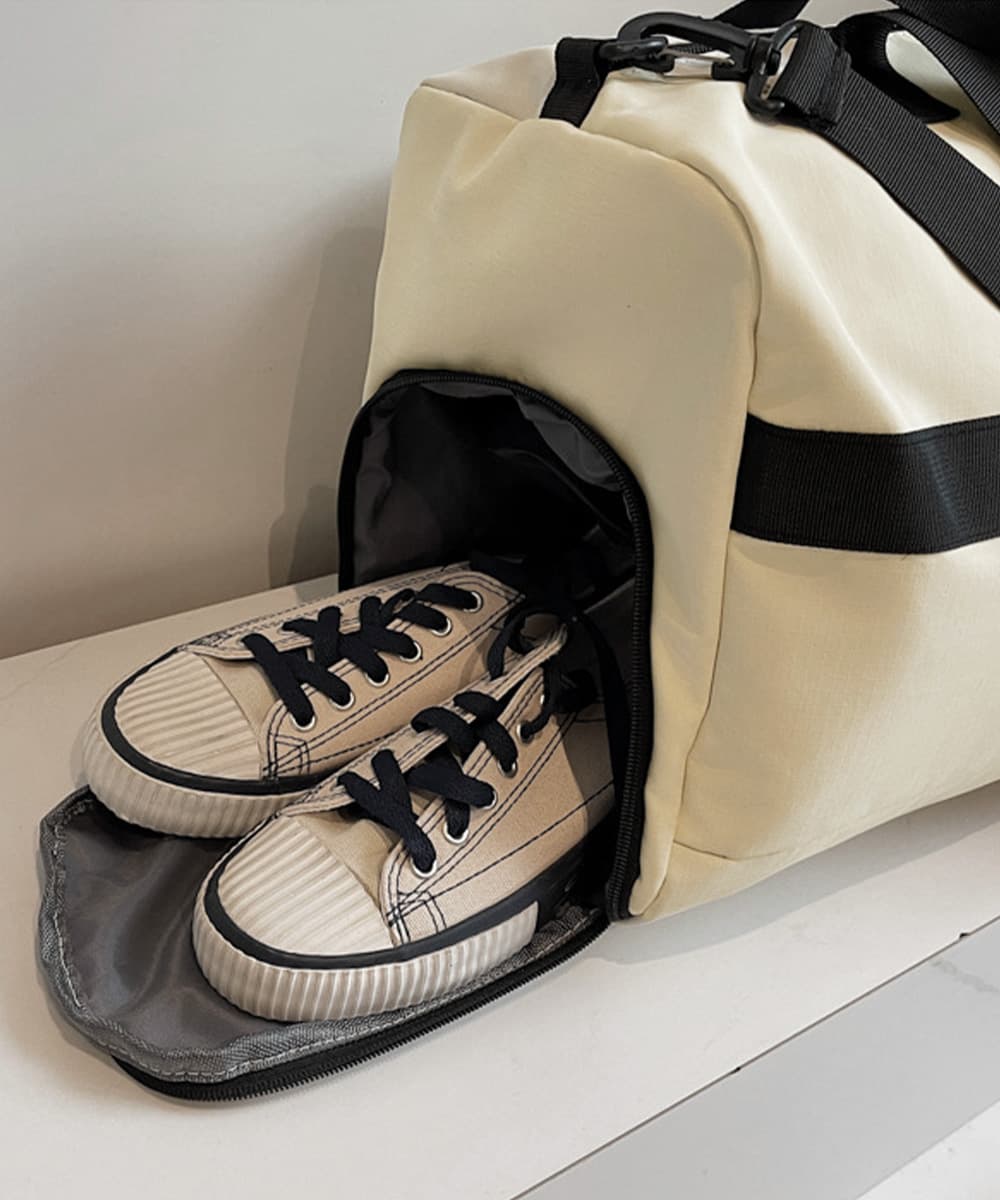 ジムバッグ 大容量ナイロンバッグ ボストン鞄