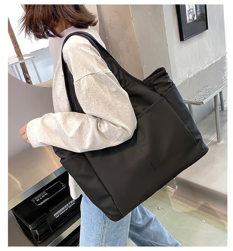 ジムバッグ 大容量ナイロンバッグ 軽量トートバッグ 女性用 全6色