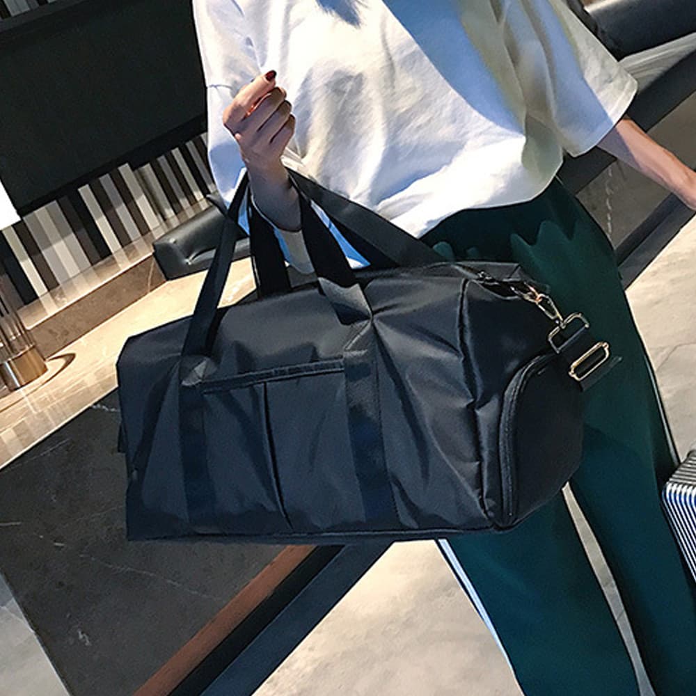 多機能ジムバッグ 男女兼用 シューズ収納付き 防水ポケット