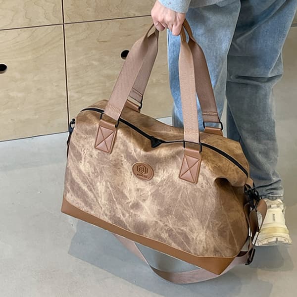 大容量ジムバッグ ボストンバッグ 斜め掛け対応 男女兼用