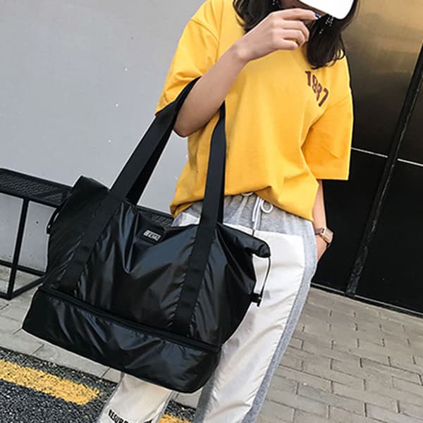 大容量ジムバッグ防水仕様靴収納付き男女兼用トートバッグ